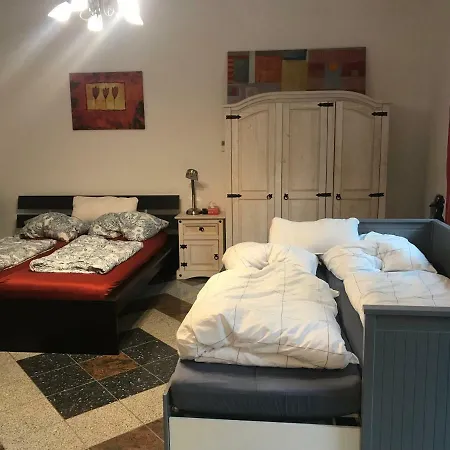 Homestay Palmengarten Meets Presshaus Langenlois