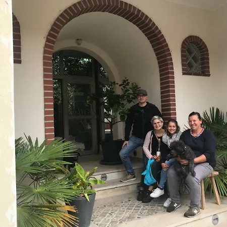 Homestay Palmengarten Meets Presshaus *