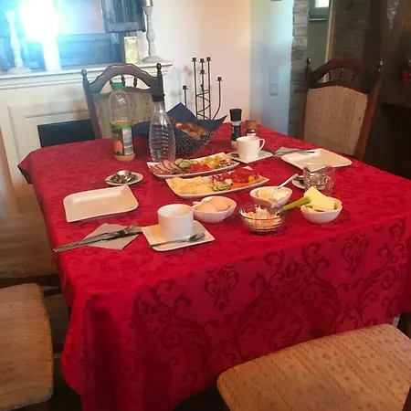 Palmengarten Meets Presshaus Homestay Langenlois